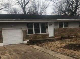 9810 Monarch Dr, Saint Louis, MO 63136