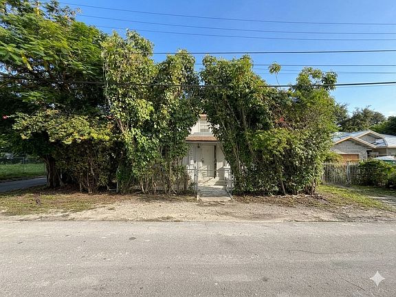5th image of 101 NE 60th St #1