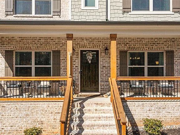 5th image of 2113 Hope Ln