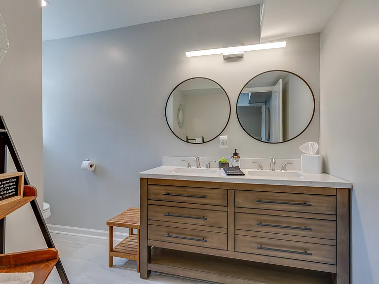 135 Hillsdale Dr — Photo 16
