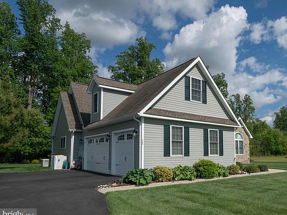 2nd image of 764 Abagail Cir