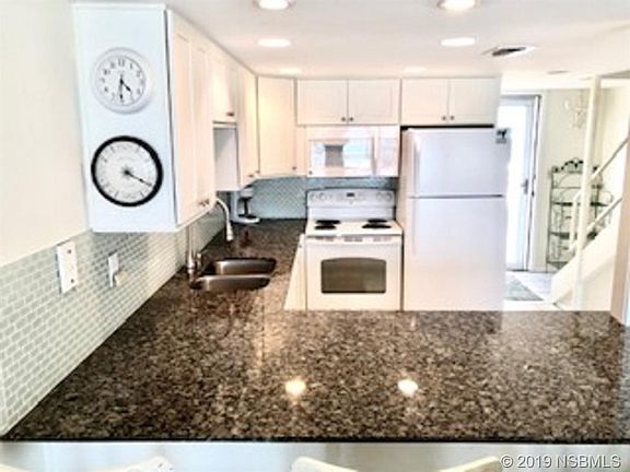 4th image of 4821 Saxon Dr APT A201