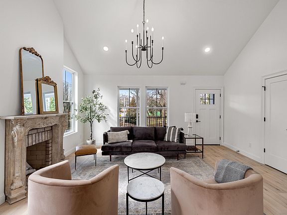 4th image of 301 Ridgewood Ave