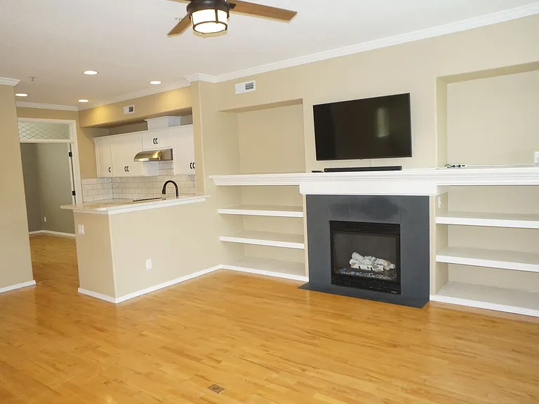 2649 NW Kennedy Ct — Photo 6