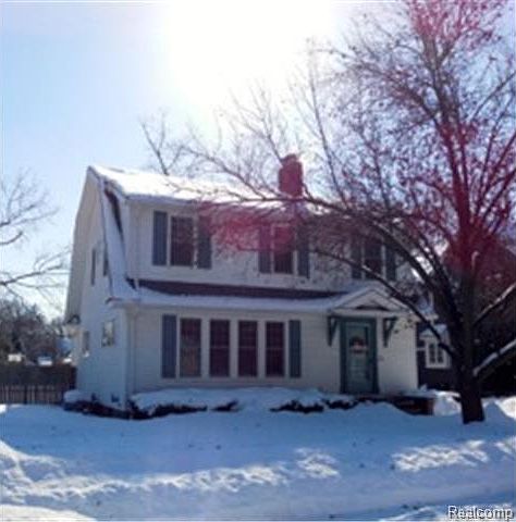 2nd image of 1 Hanover Rd