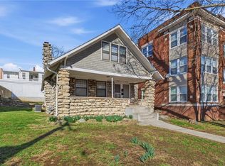 4230 Locust St, Kansas City, MO 64110