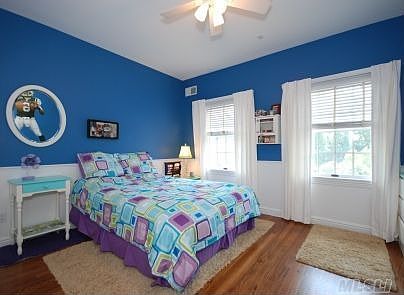 5th image of 171 Christian Ave