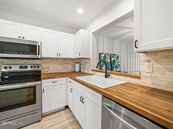 4th image of 2083 SANDPIPER Court