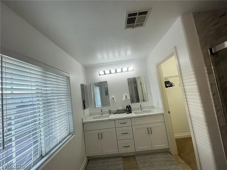 7416 Castillo Peak St — Photo 17