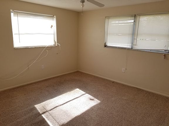 4th image of 3037 Cable Dr