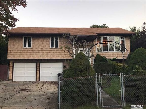 2nd image of 21 Frank St