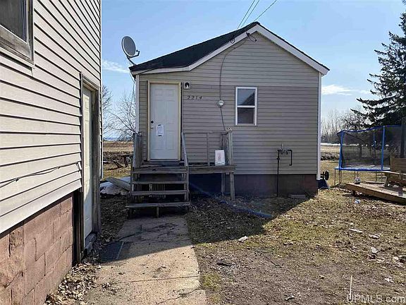 2nd image of 2216 Presque Isle Ave #2214