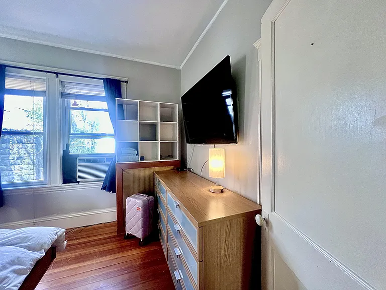 33 Oakland Rd #1 — Photo 9