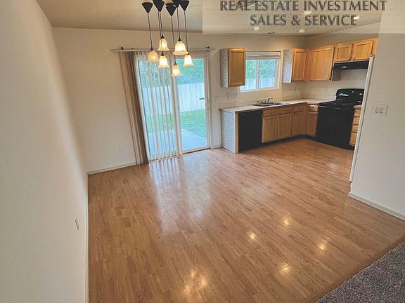 5th image of 3307 Blossom Way