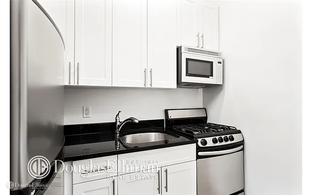 Rented by Douglas Elliman | media 9