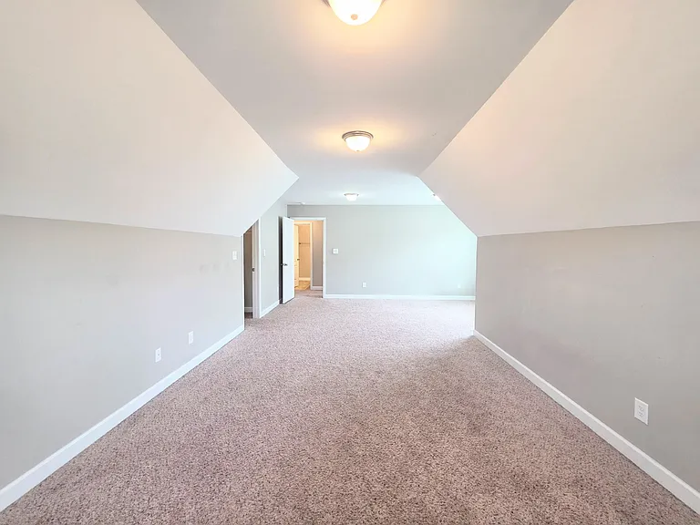 2229 Andalusian Dr — Photo 29