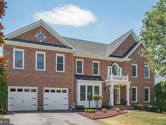 3rd image of 4448 Tuscany Ct