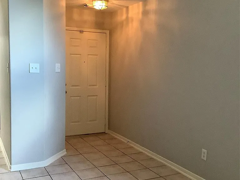 18215 Major Glen Cir — Photo 6