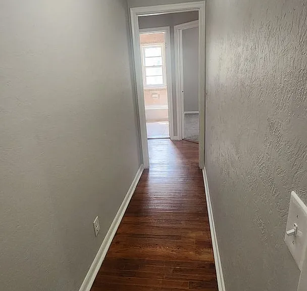 3514 N 36th Ave — Photo 8