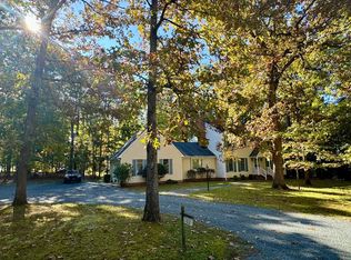 102 Dove St, Carrboro, NC 27510