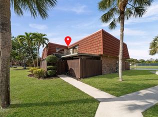 8373 Boca Rio Dr, Boca Raton, FL 33433