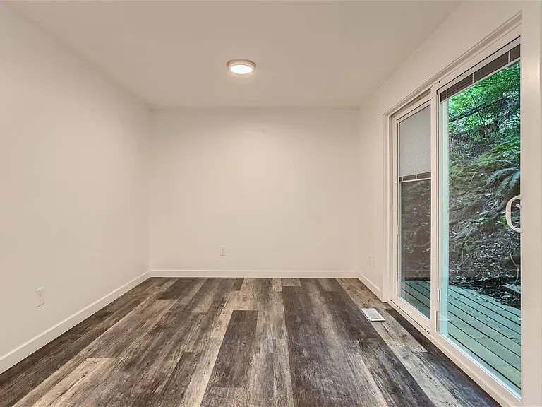 3396 SW Beaverton Hillsdale Hwy — Photo 4