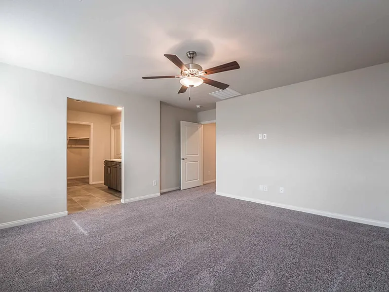 3827 Andorian Ave — Photo 14
