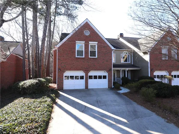 5580 River Heights Xing SE, Marietta, GA 30067