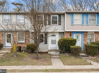 8094 Wolsey Ct, Pasadena, MD 21122