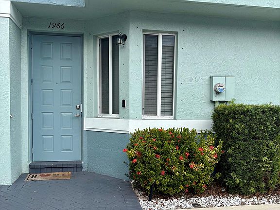 2nd image of 1966 Alamanda Way