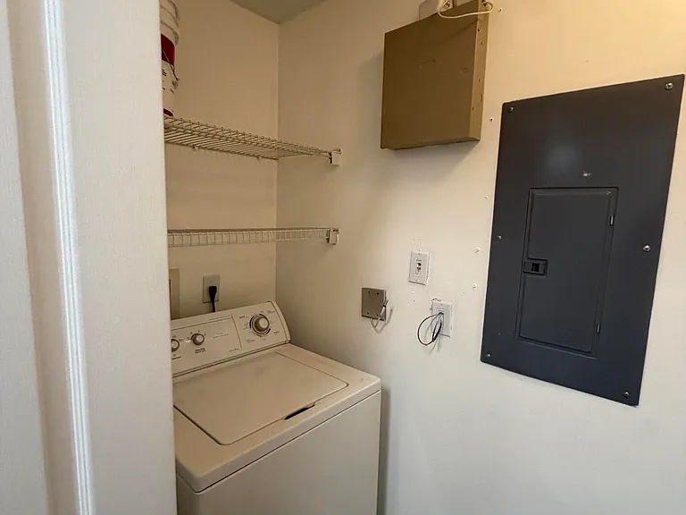 275 Murcia Dr #208 — Photo 22