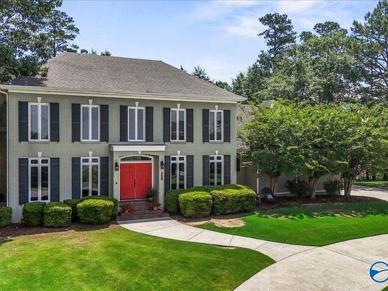 435 Ridgefield Cir, Guntersville, AL 35976