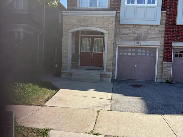 21 Westowanis Dr, Toronto, ON M9W 0C3