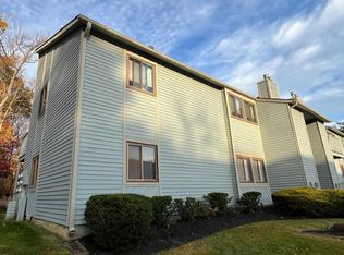 1909 Woodhollow Dr, Marlton, NJ 08053