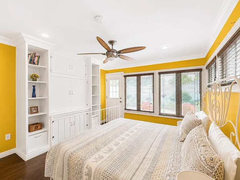 Cypress Ln W — Photo 11