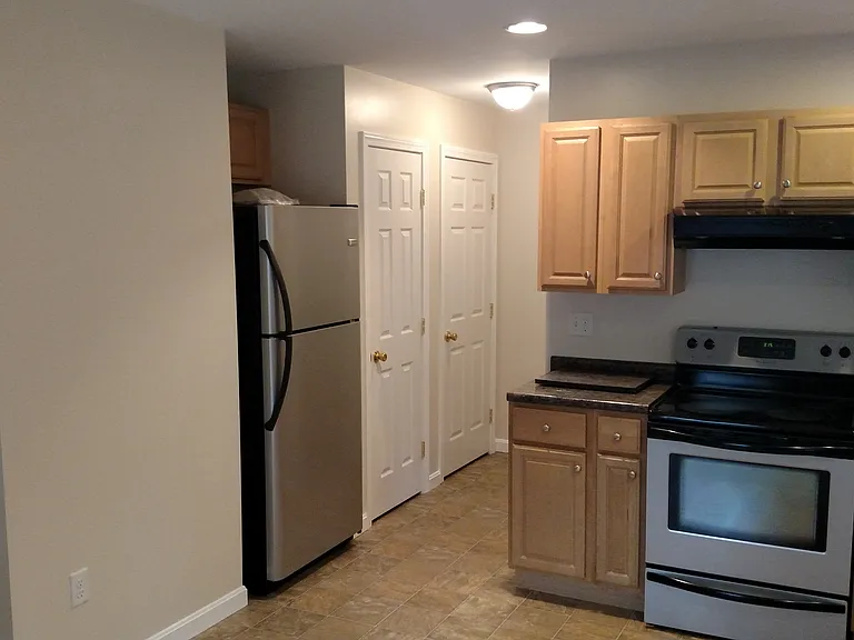 780 Bedford Rd — Photo 4