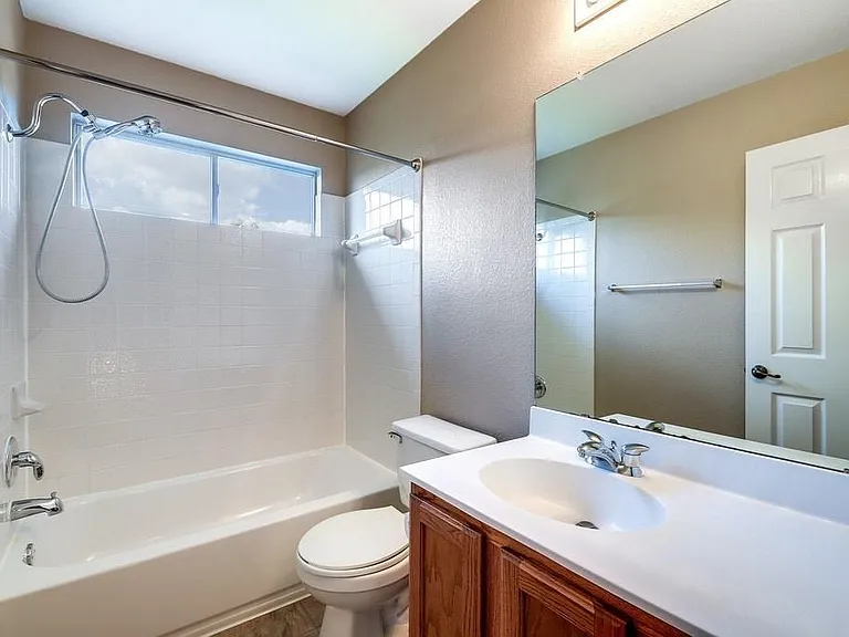 14316 Ballycastle Trl — Photo 23