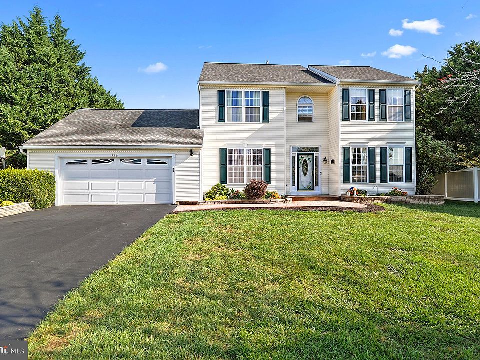 1st image of 529 Diamond Dr