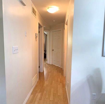 4th image of 1792 Northway Ave #1