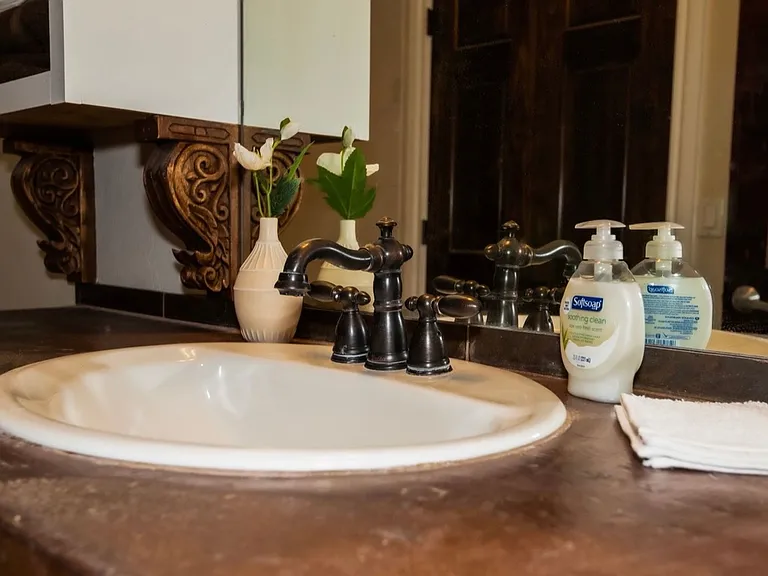 7623 Wyatt Lake Dr — Photo 50