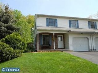 929 Pine Ct, Perkasie, PA