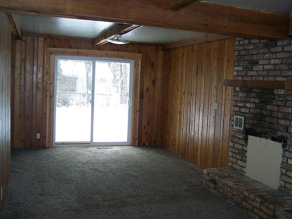 4th image of 5907 Idaho Ave N