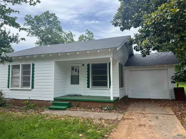 504 Hickory St, Marshall, TX 75670