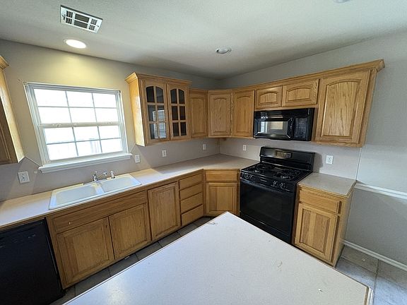 3rd image of 7519 N 133rd East Ave