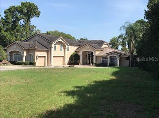1 Cypress Cove Rd, Winter Haven, FL 33884