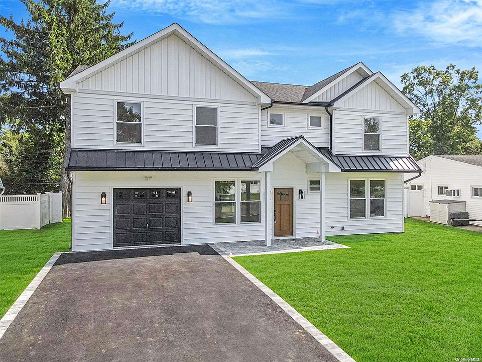 1st image of 32 Wayside Lane