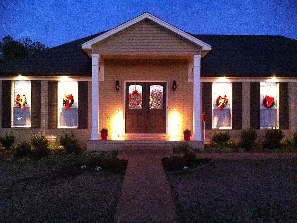Beautiful exterior lighting 
