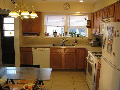 2nd image of 4333 Amelia Ave