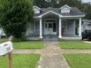 715 Virginia Ave, McComb, MS 39648