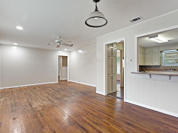 5th image of 1709 S Baxter Ave